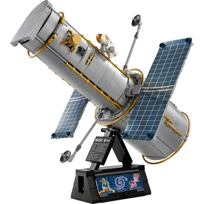 Hubble Space Telescope — set 11382